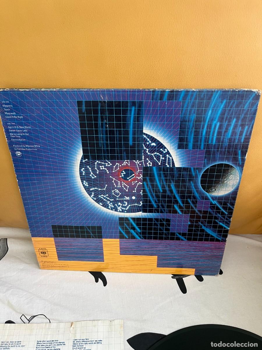 Discos de vinilo: Earth, Wind & Fire &lrm;&ndash; Electric Universe - Foto 5