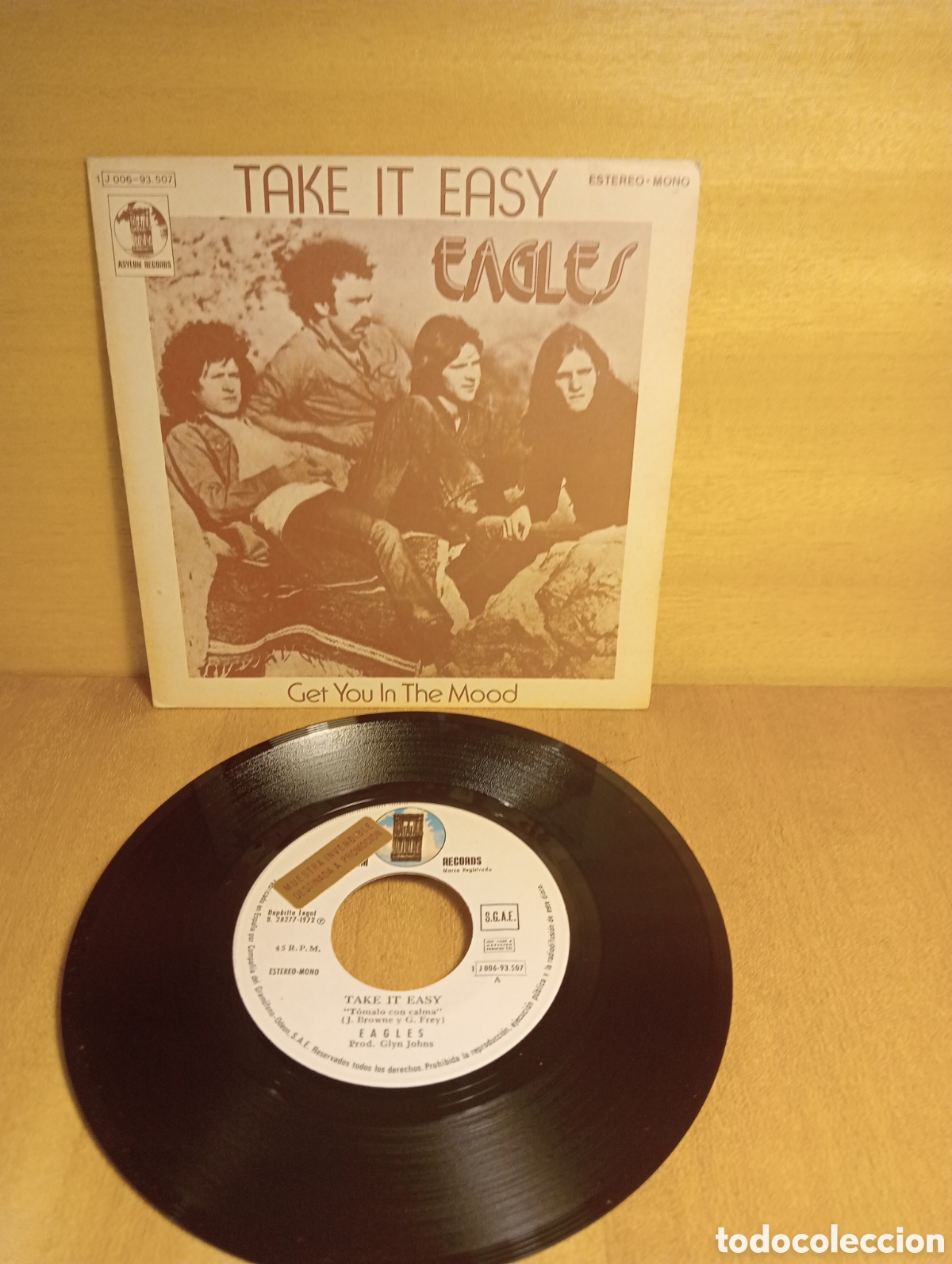 Discos de vinilo: Eagles. Take It easy. Etc. - Foto 1