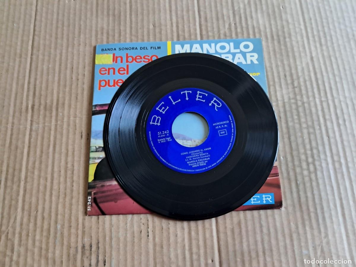 Discos de vinilo: MANOLO ESCOBAR - COMO JUGANDO AL AMOR EP 4 TEMAS 1966 - Foto 2