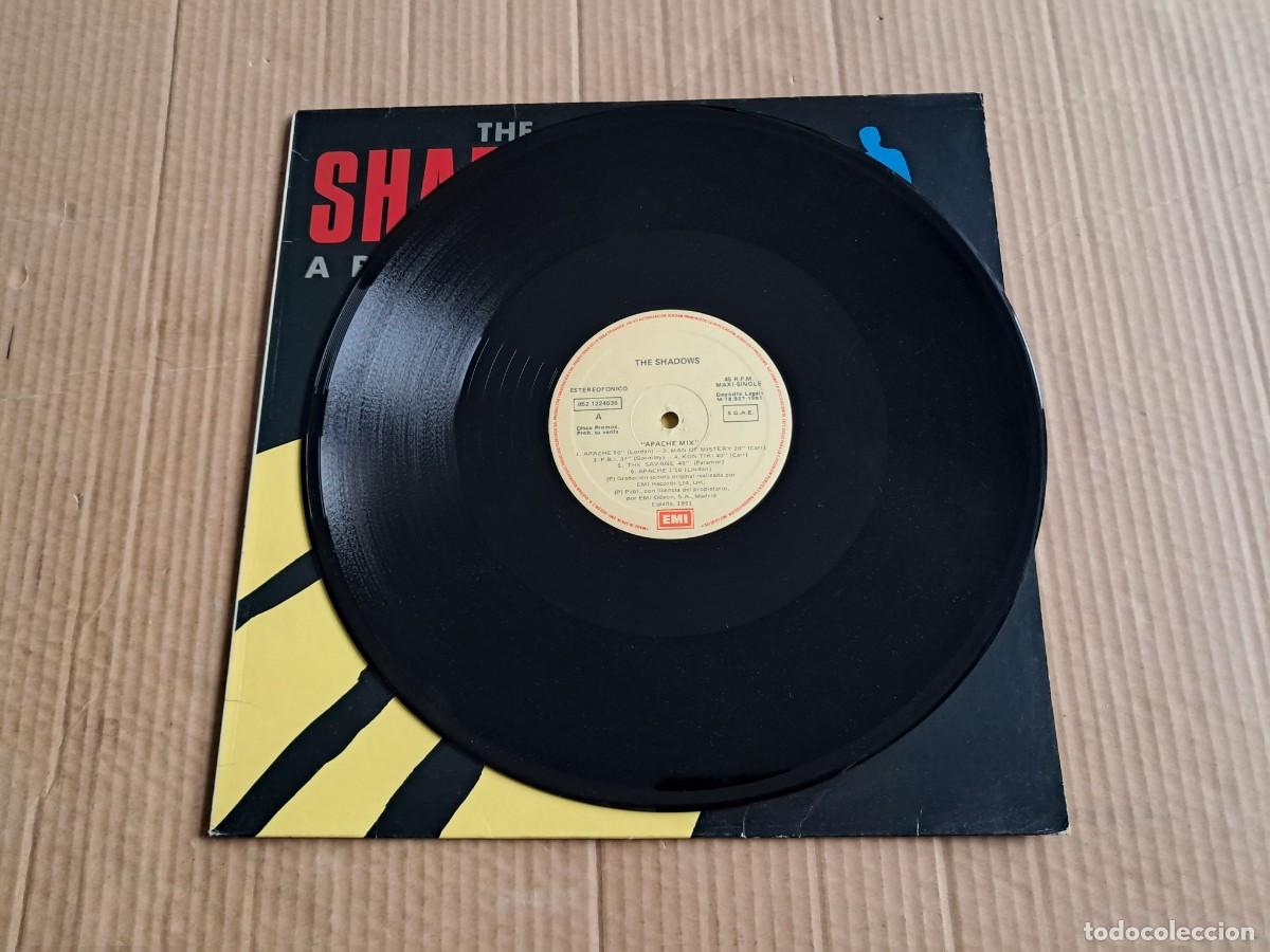 Discos de vinilo: THE SHADOWS - APACHE MIX MAXI SINGLE 1991 EDICION ESPA&Ntilde;OLA - Foto 3