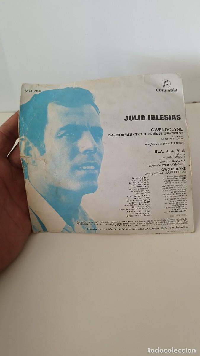 Discos de vinilo: GWENDOLYNE ,JULIO IGLESIAS. Single 7&rdquo; - Foto 8