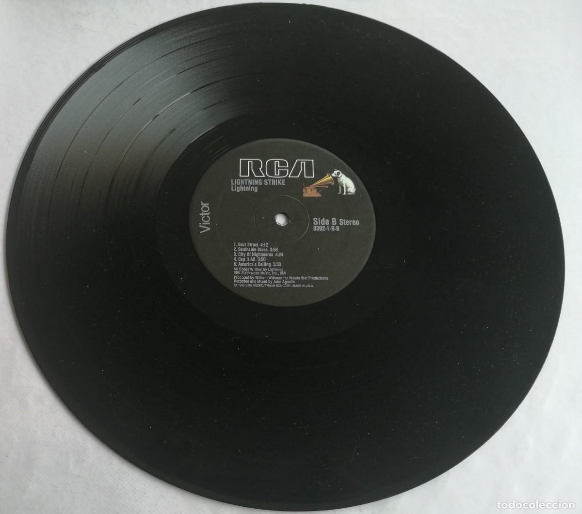 Discos de vinilo: Lightning, Lightning Strike, RCA 8392-1-R-1 - Foto 4