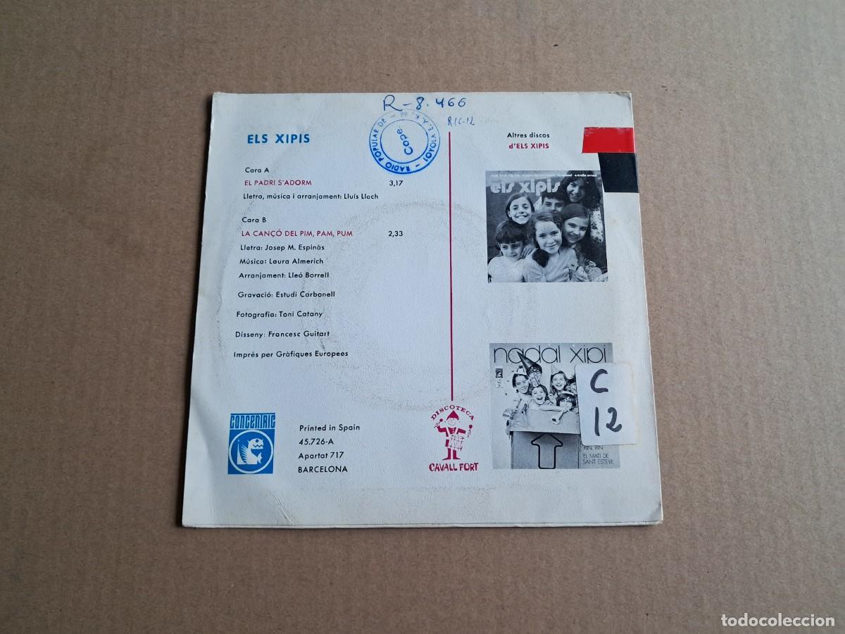 Discos de vinilo: ELS XIPIS - EL PADRI S&acute;ADORM SINGLE 1971 - Foto 3