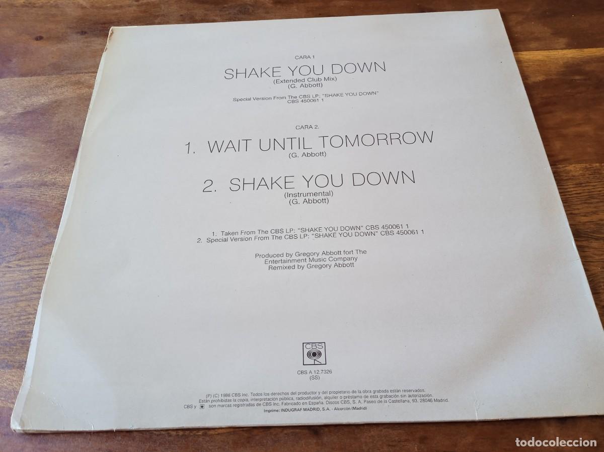 Discos de vinilo: Gregory Abbott - Shake you down 2 temas + Wait until tomorrow - Maxisingle original CBS 1986 - Foto 2
