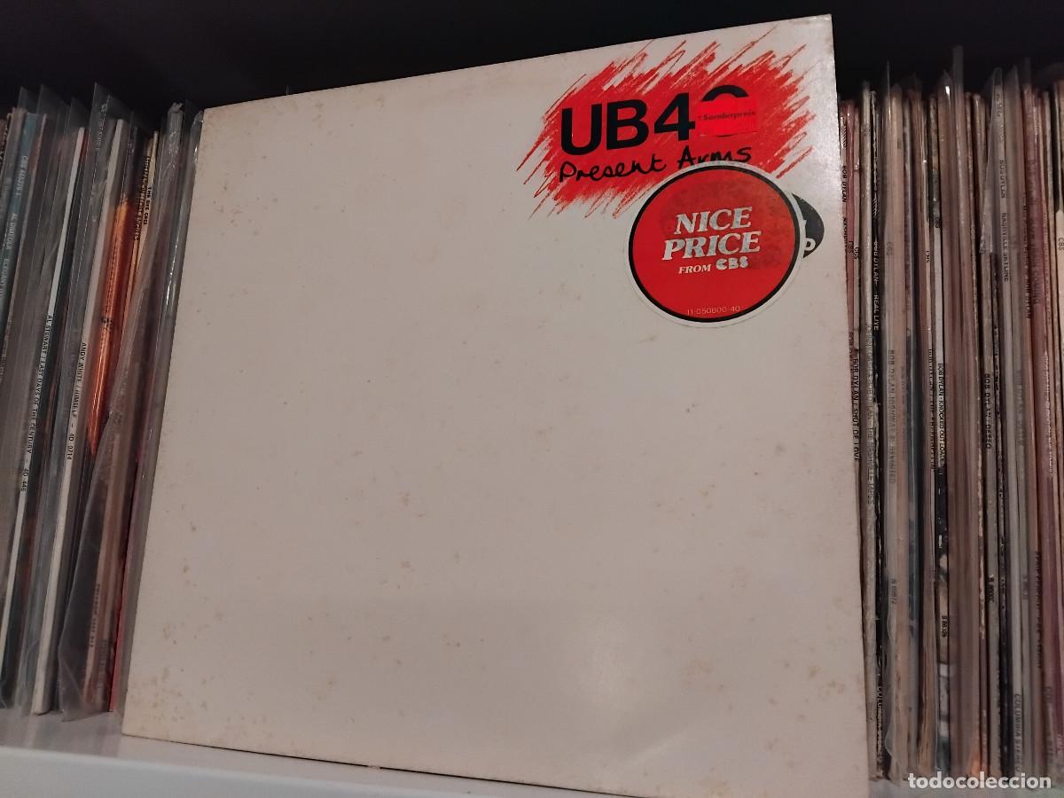 Discos de vinilo: UB40 &ndash; Present Arms - LP edic. holland 1981 - Foto 1