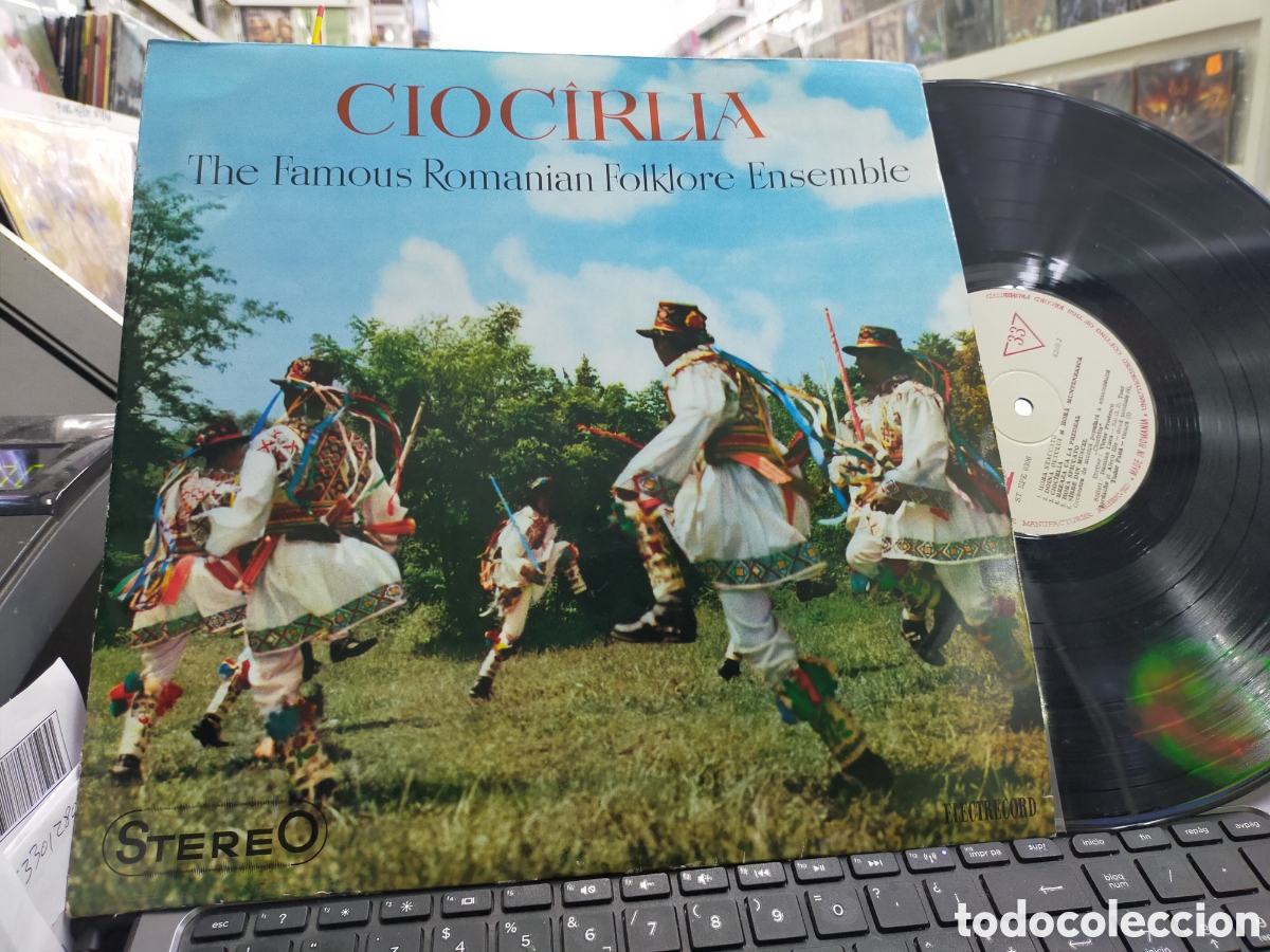 Disques de vinyle: Ciocirlia LP the famous romanian folklore ensemble Ruman&iacute;a