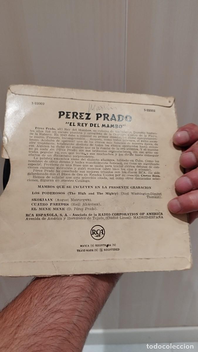 Discos de vinilo: Perez Prado &rdquo;El Rey Del Mambo&rdquo; Y Su Orquesta &ndash; Los Poderosos. Single 7&rdquo; - Foto 3