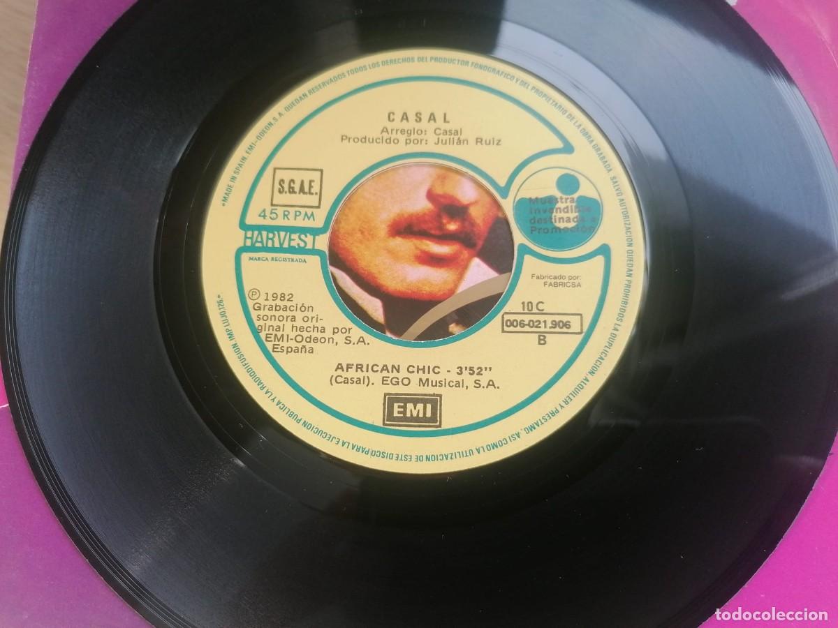 Discos de vinilo: single Casal &lrm;&ndash; Embrujada promocional - Foto 2