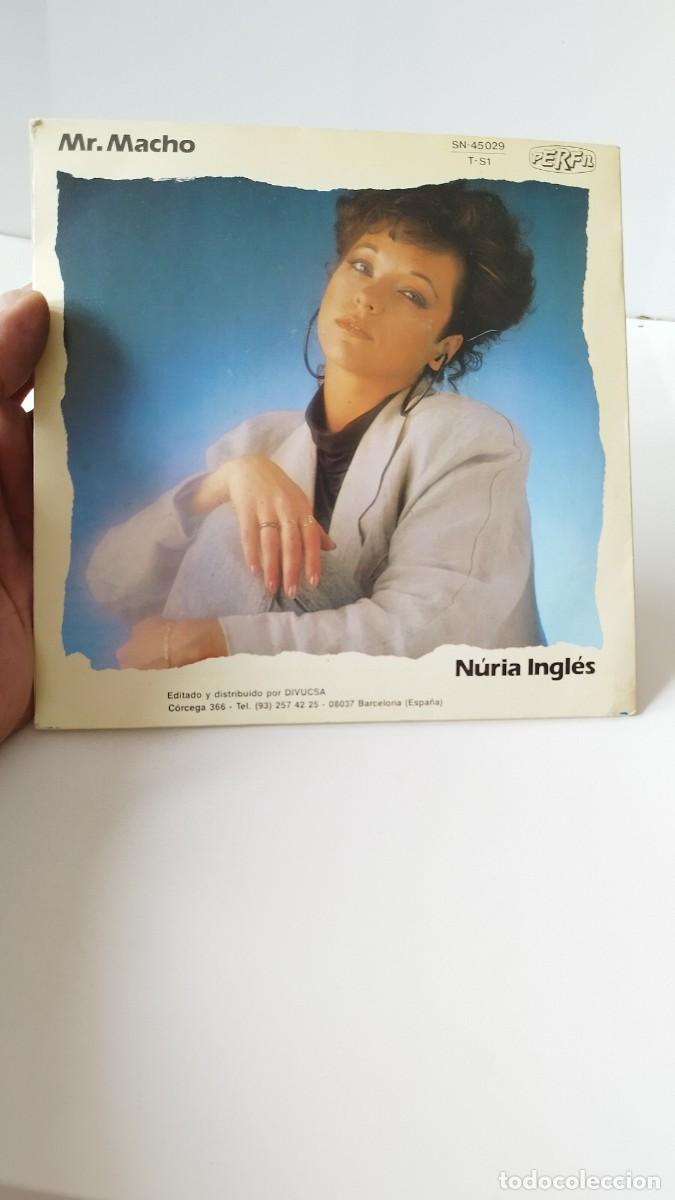 Discos de vinilo: Nuria Ingl&eacute;s &ndash; Mr. Macho. Single 7&rdquo;. - Foto 2