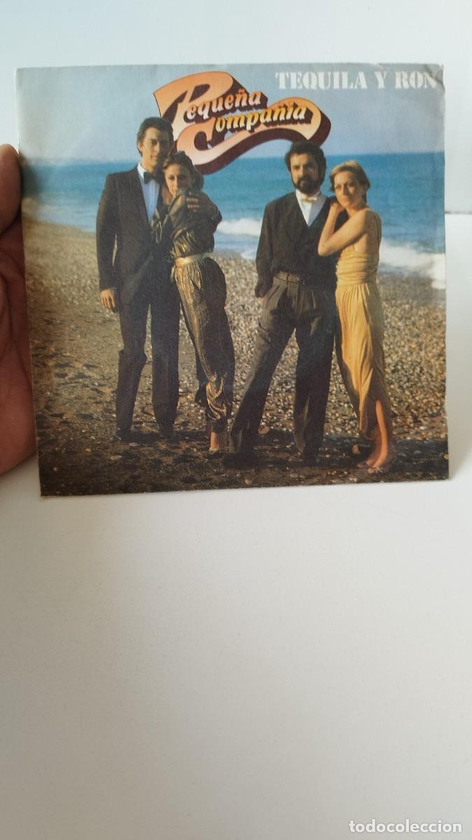 Discos de vinilo: Peque&ntilde;a compa&ntilde;&iacute;a,tequila y ron. Single 7&rdquo;. - Foto 1