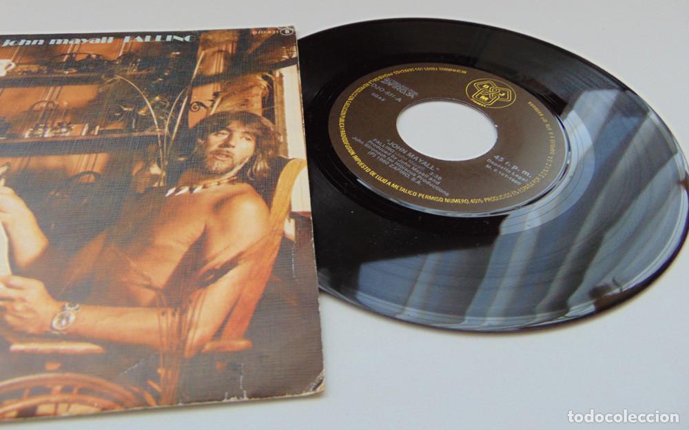 Discos de vinilo: JOHN MAYALL - FALLING - GYPSY LADY - SINGLE 1979 - Foto 3