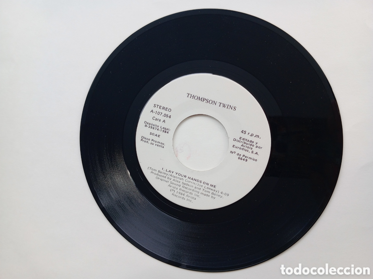 Discos de vinilo: Thompson Twins. Lay your hands on me. Single - Foto 3
