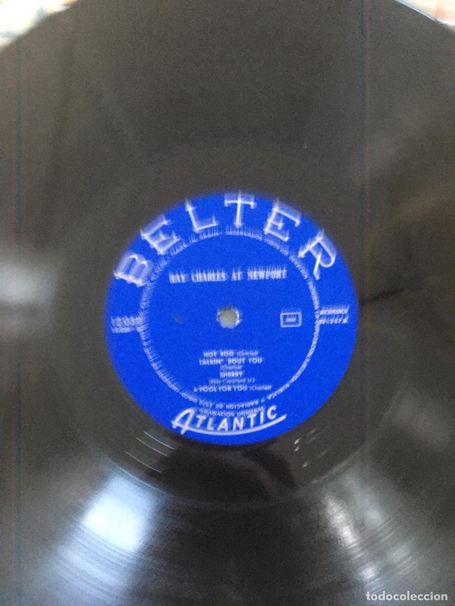 Discos de vinilo: RAY CHARLES AT NEWPORT - Foto 4