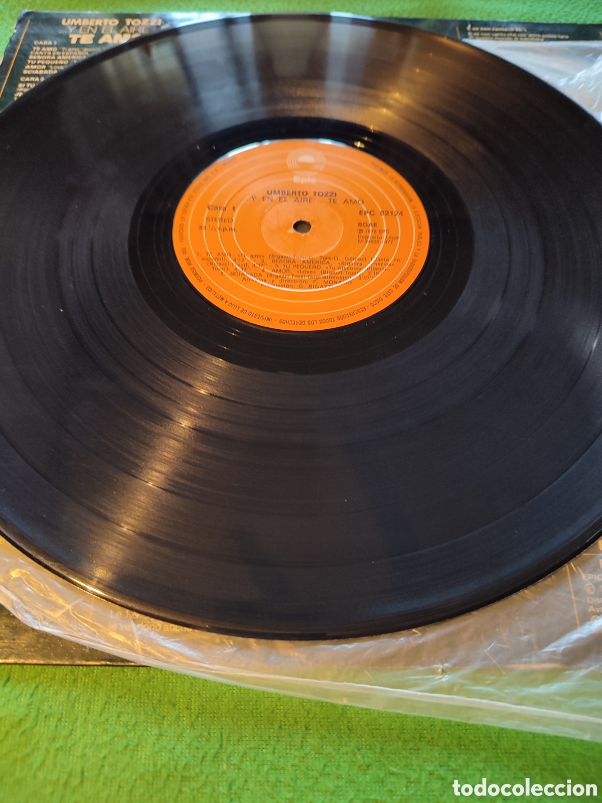 Discos de vinilo: Umberto Tozzi - Y en el a&iacute;re te amo - Foto 3