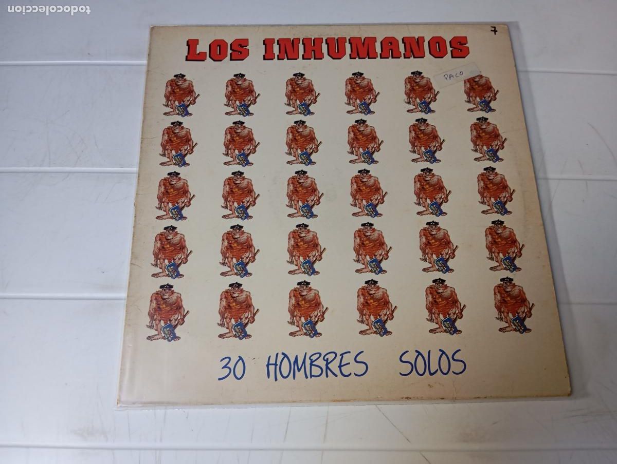 Discos de vinilo: LP LOS INHUMANOS - 30 HOMBRES SOLOS - Foto 1