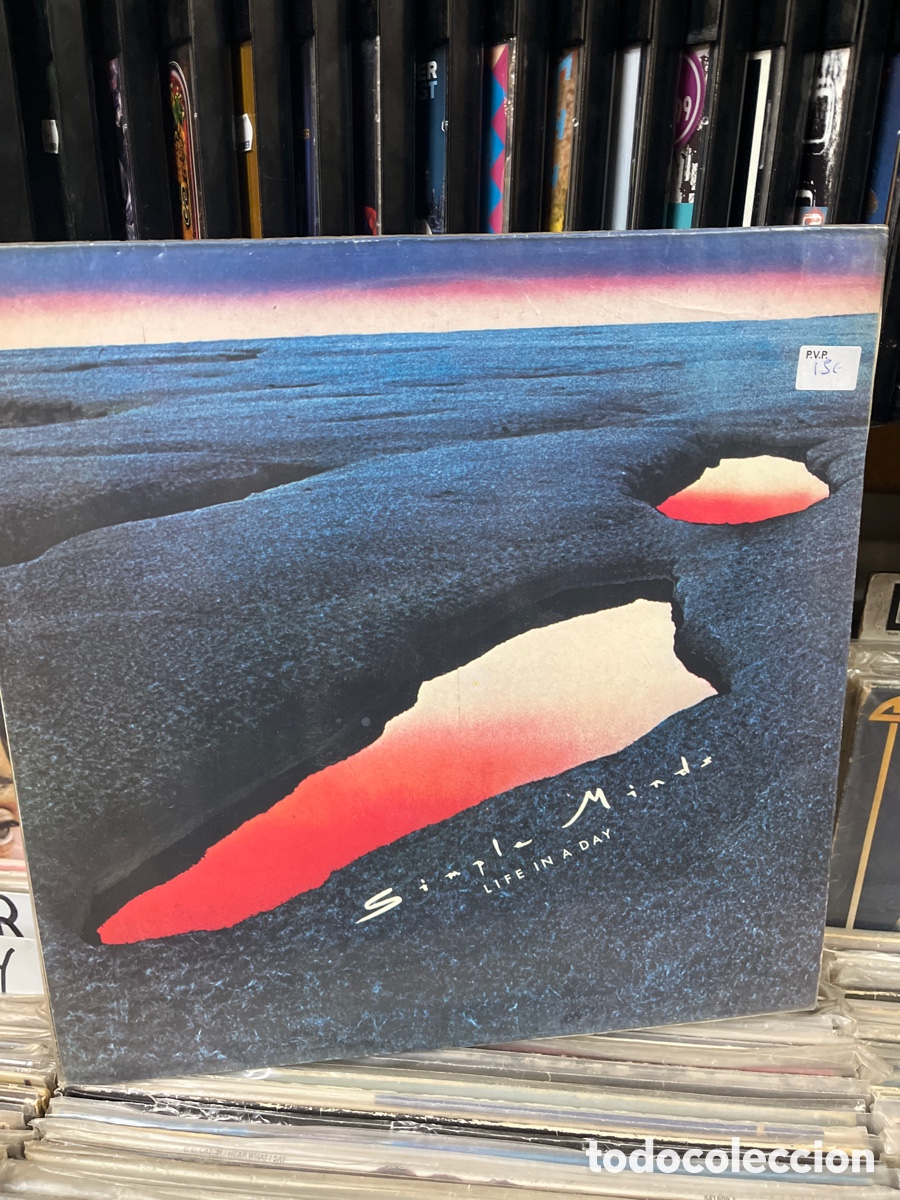 Discos de vinilo: Simple minds life in a day - Foto 1
