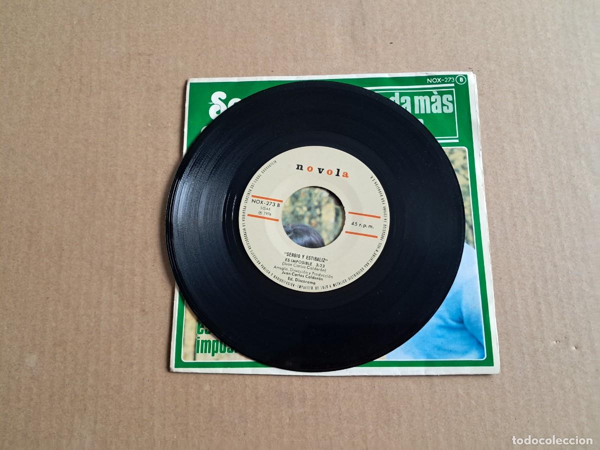 Discos de vinilo: SERGIO Y ESTIBALIZ - QUEDA MAS VIDA SINGLE 1976 - Foto 2