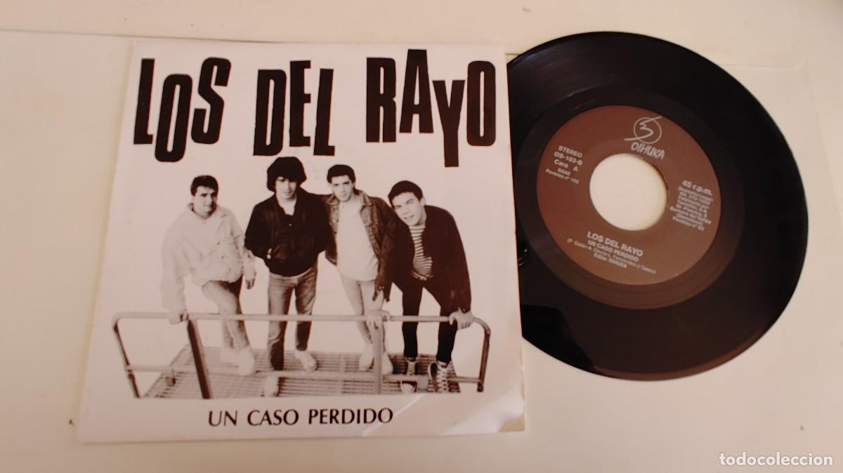 Discos de vinilo: LOS DEL RAYO-SINGLE UN CASO PERDIDO - Foto 1