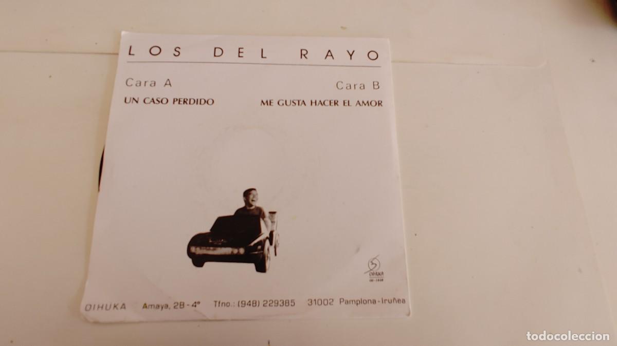 Discos de vinilo: LOS DEL RAYO-SINGLE UN CASO PERDIDO - Foto 2