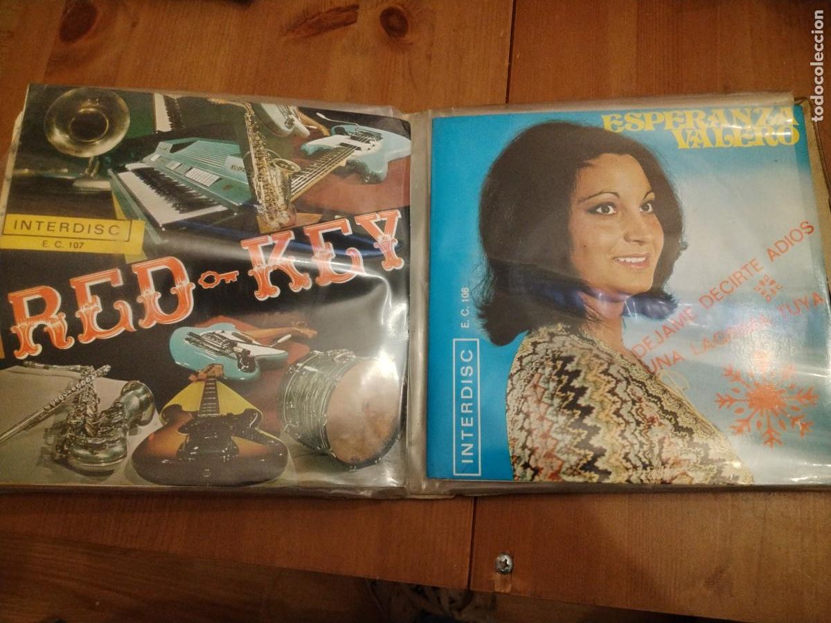 Discos de vinilo: Lote 24 singles con estuche - Foto 9