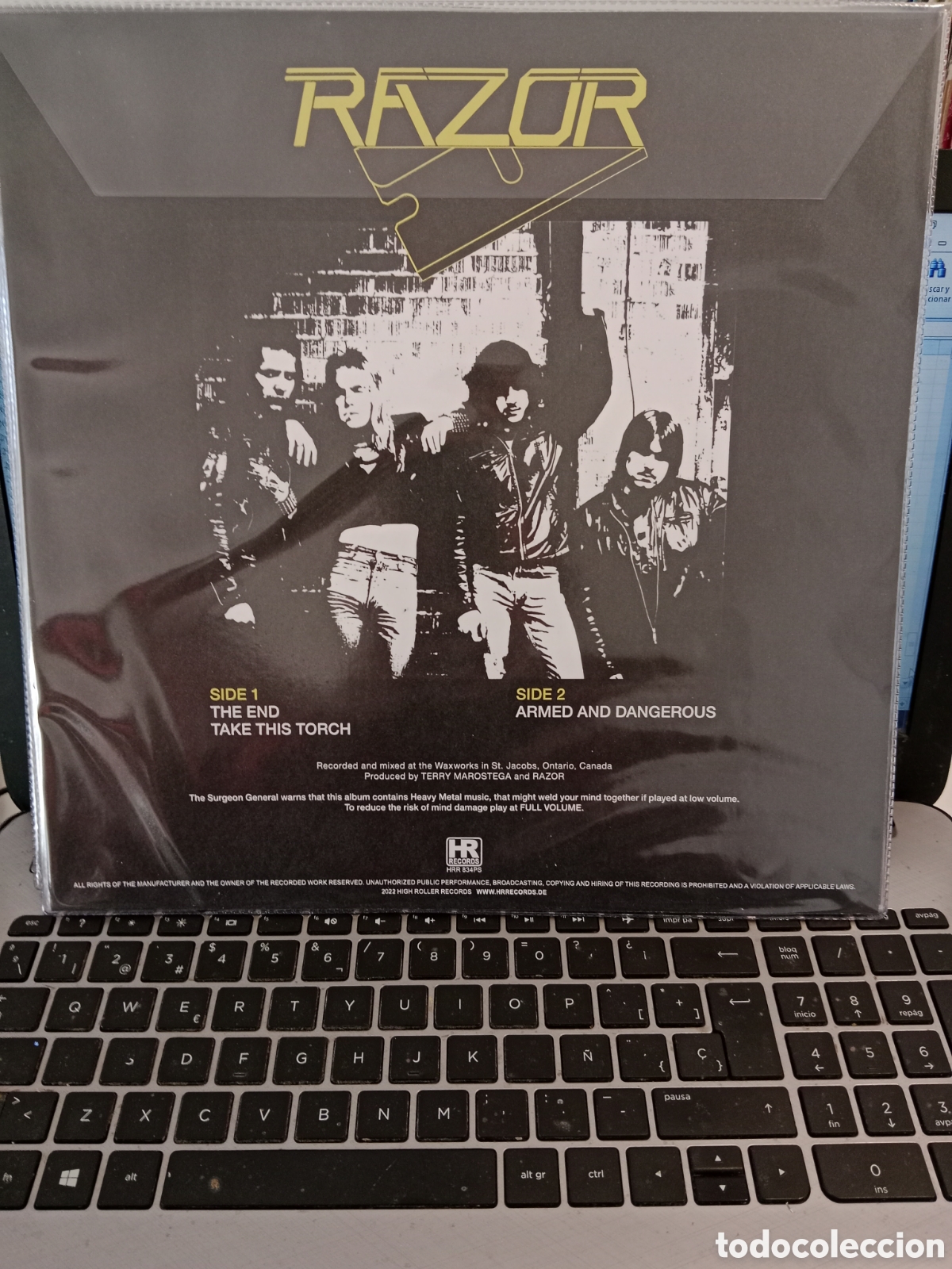 Discos de vinilo: Razor - Armed and dangerous (shaped picture disc) - Foto 2