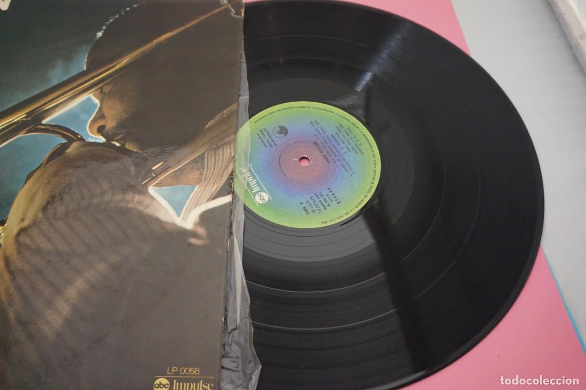 Discos de vinilo: LP - J.J. JOHNSON - PROOF POSITIVE - DISCO EN ESTADO EXCELENTE - Foto 2