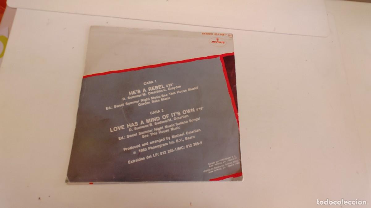 Discos de vinilo: DONNA SUMMER-SINGLE HE&acute;S A REBEL - Foto 2