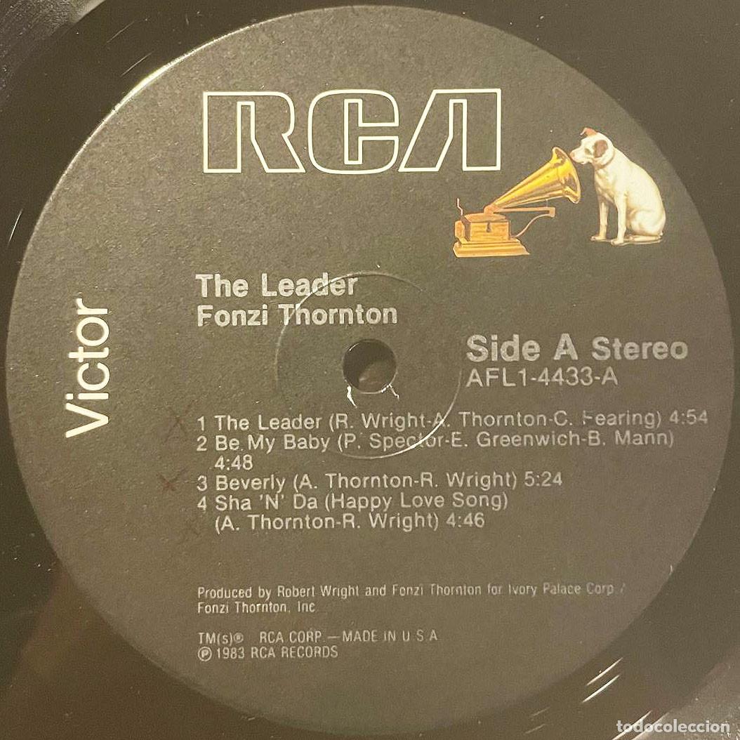 Discos de vinilo: FONZI THORNTON / THE LEADER / LP RCA 1983 / US - Foto 3