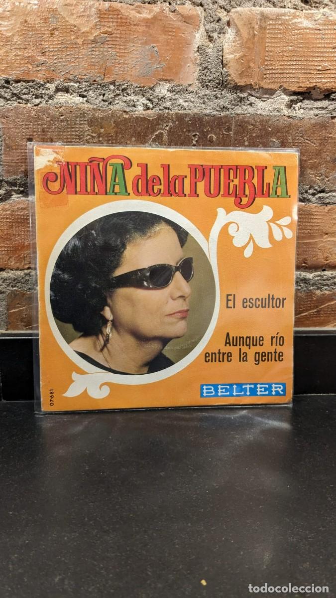 Discos de vinilo: Ni&ntilde;a de la Puebla single El escultor - Foto 1