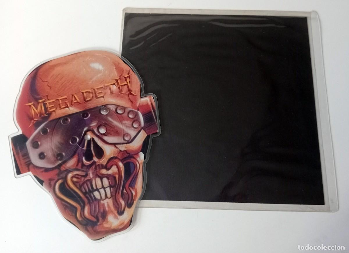 Discos de vinilo: MEGADETH - WAKE UP DEAD / BLACK FRIDAY 7&rdquo; CUT SHAPE PICTURE DISC - Foto 3