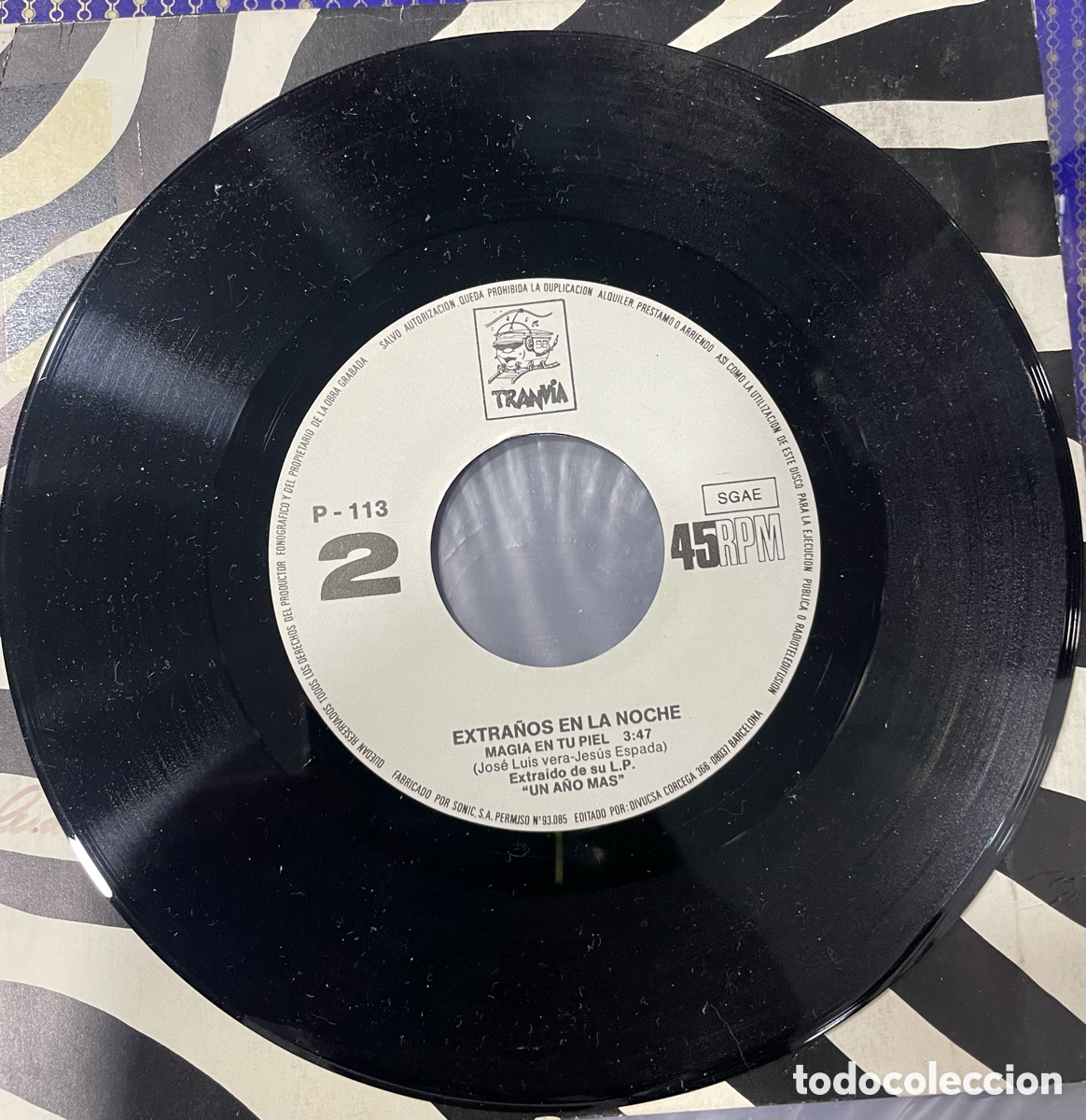 Discos de vinilo: Cuando todo se acaba Extra&ntilde;os en la noche - Foto 2