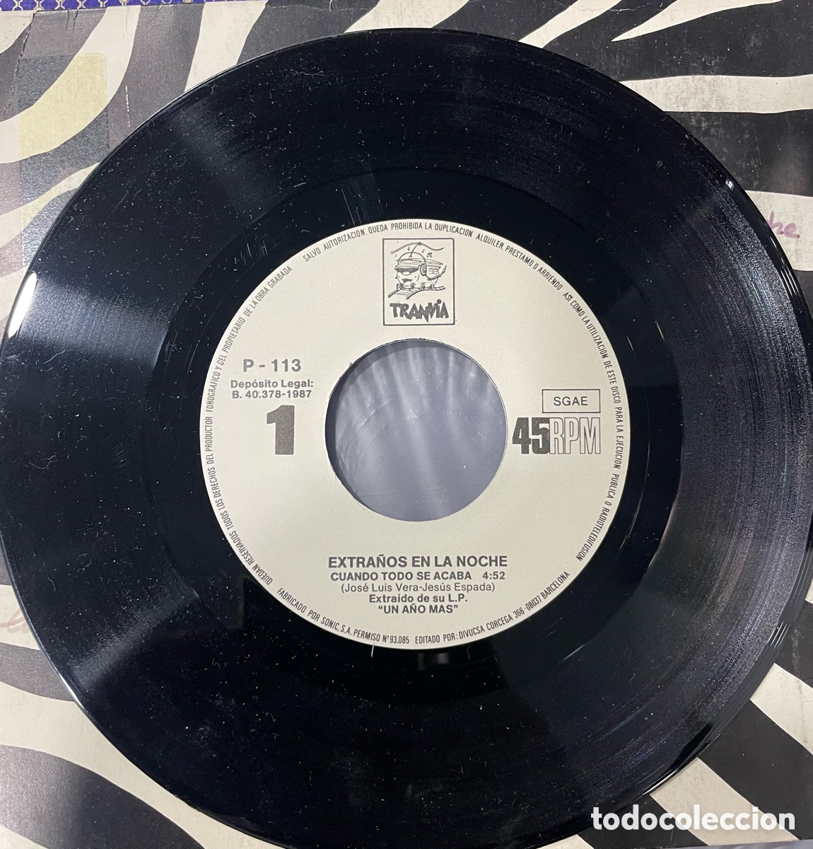 Discos de vinilo: Cuando todo se acaba Extra&ntilde;os en la noche - Foto 3