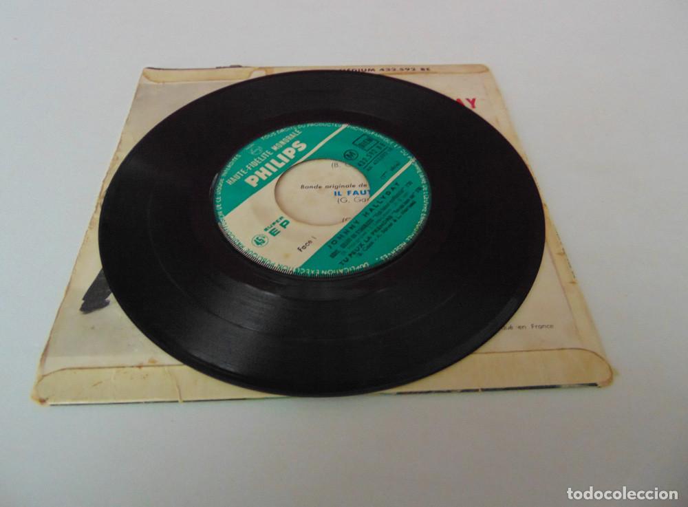 Discos de vinilo: JOHNNY HALLYDAY - DOUCE VIOLENCE - EP FRANCES - Foto 4