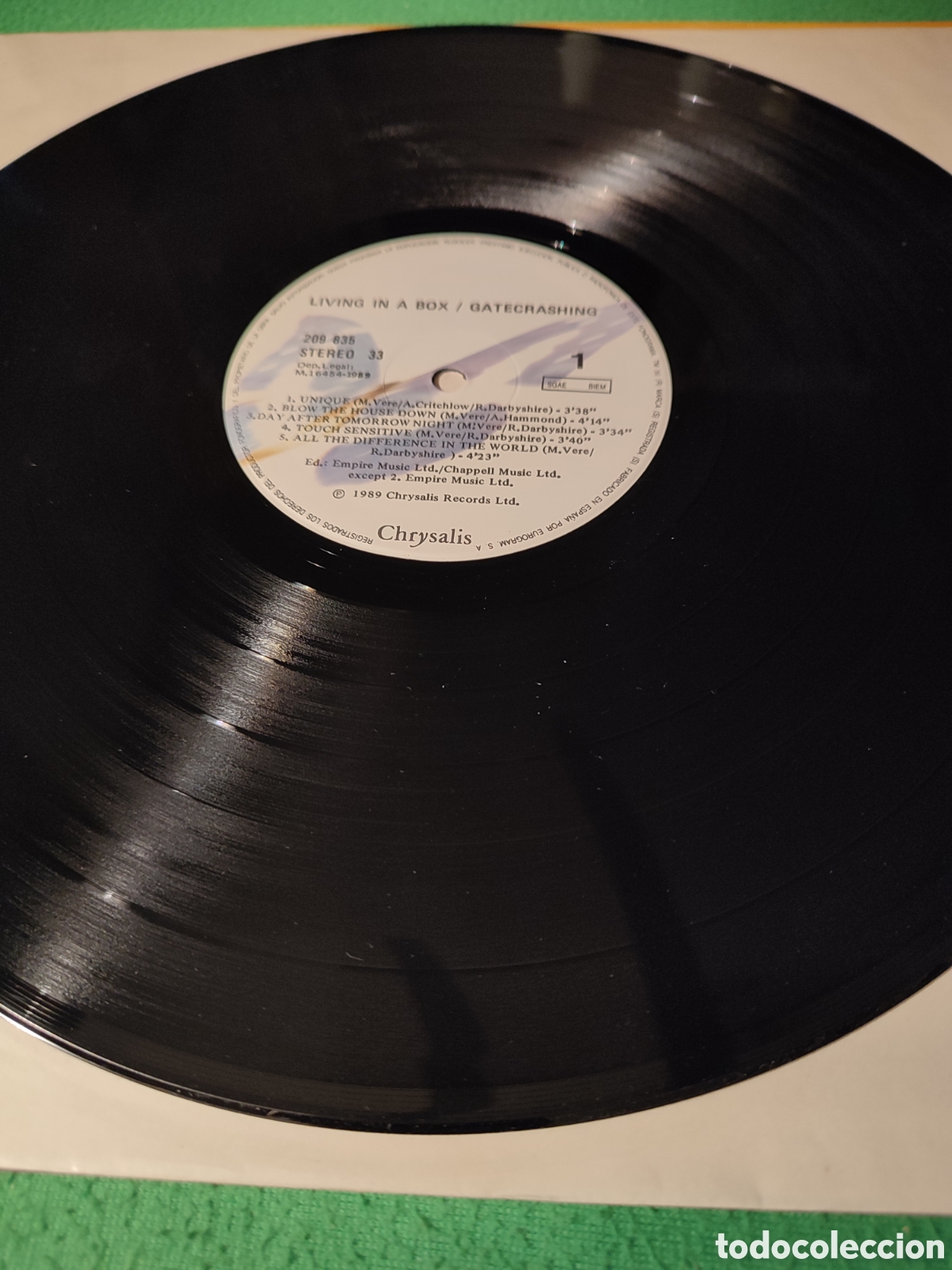 Discos de vinilo: Living in a box - Gatecrashing vinilo Lp - Foto 3