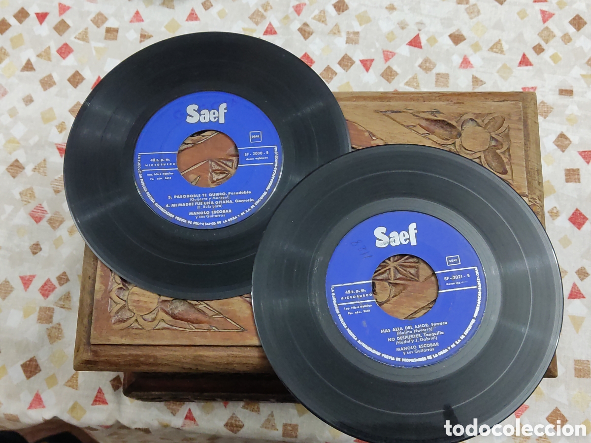 Discos de vinilo: 2 EPs Manolo Escobar (Sin carpetas) - Foto 2