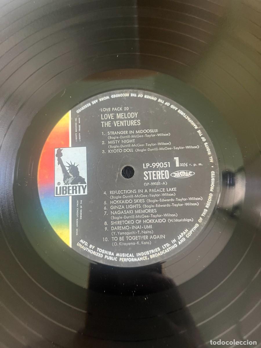 Discos de vinilo: The Ventures &lrm;&ndash; Love Melody - Foto 6