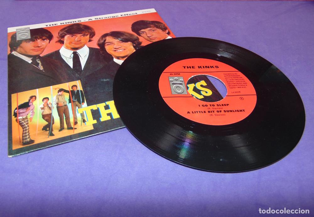 Discos de vinilo: THE KINKS &ndash; A Strange Effect - EP 4 TEMAS ZONOPHONE 2004 - Foto 5