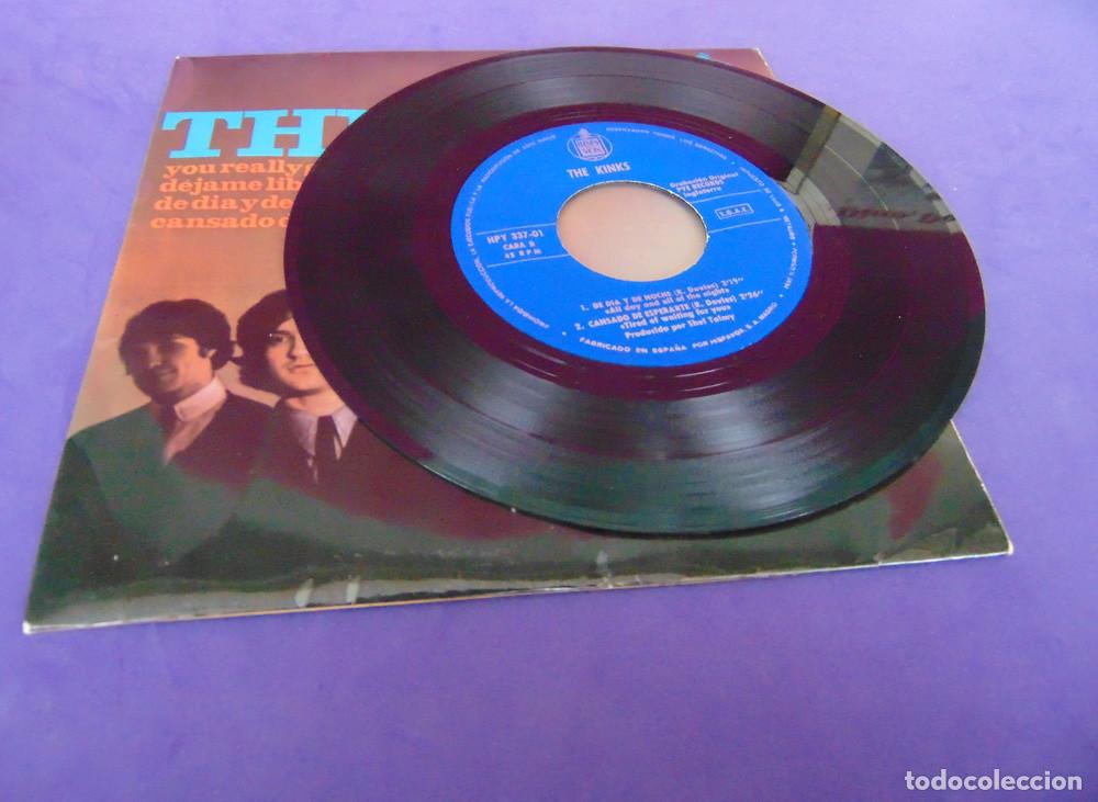 Discos de vinilo: THE KINKS &ndash; You Really Got Me + 3 - EP 1965 - Foto 5