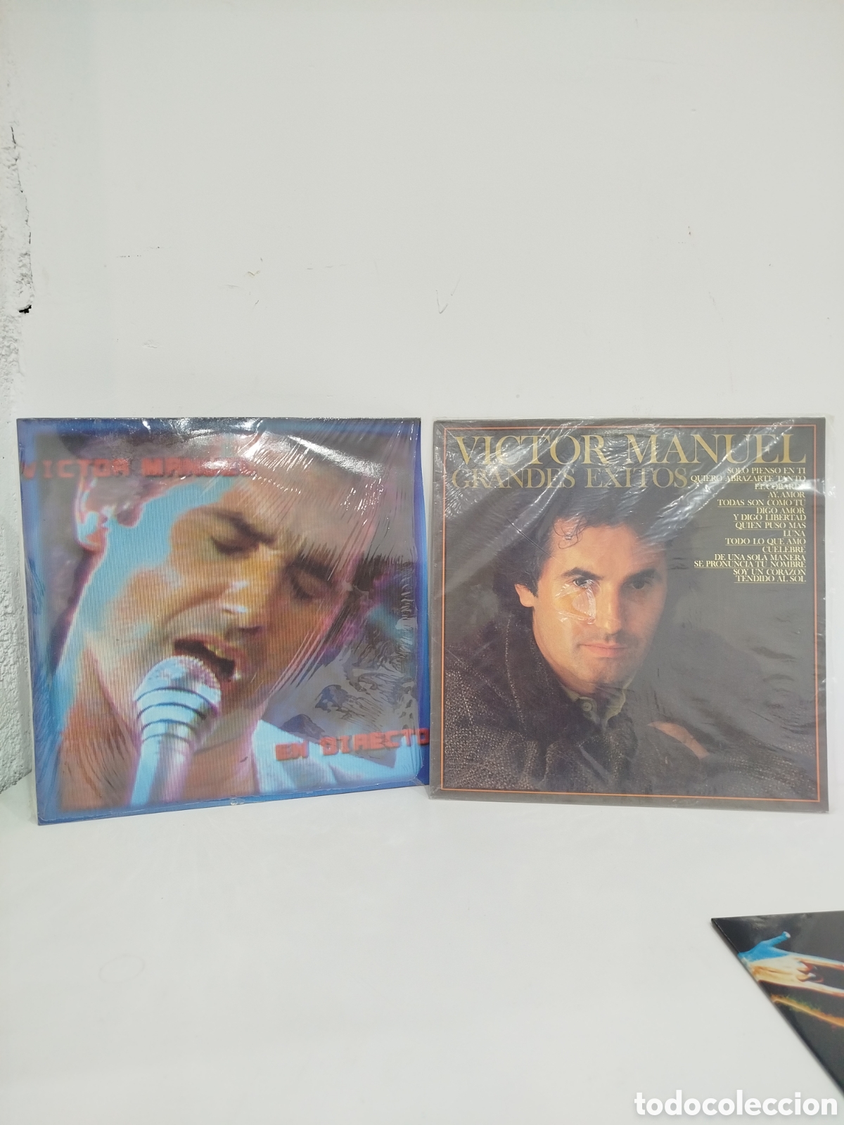 Discos de vinilo: Dos LP VICTOR MANUEL - EN DIRECTO - GRANDES &Eacute;XITOS - Foto 1