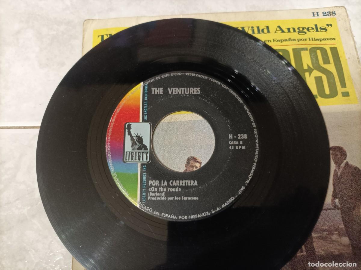 Discos de vinilo: The Ventures single the wild angels - Foto 2