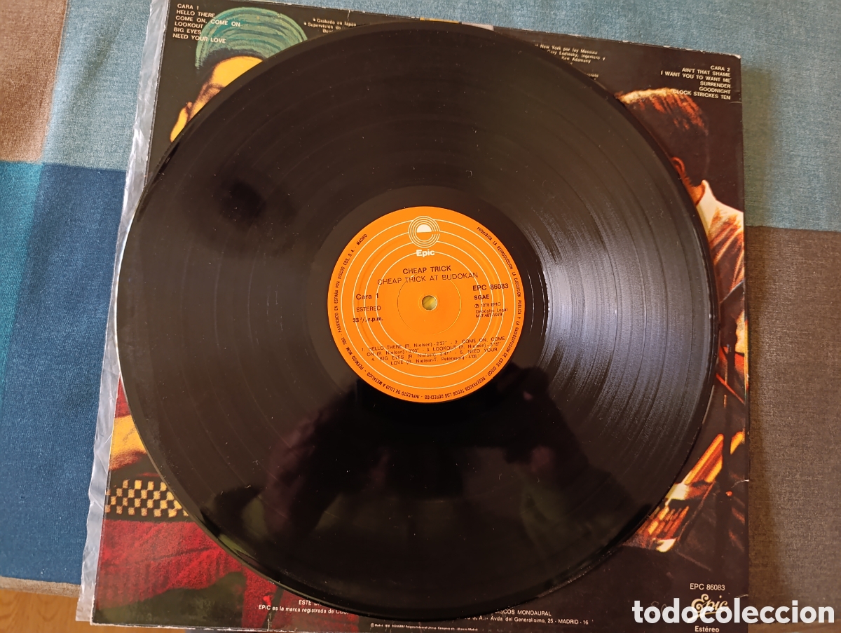 Discos de vinilo: Cheap trick - live at Budokan vinilo - Foto 3
