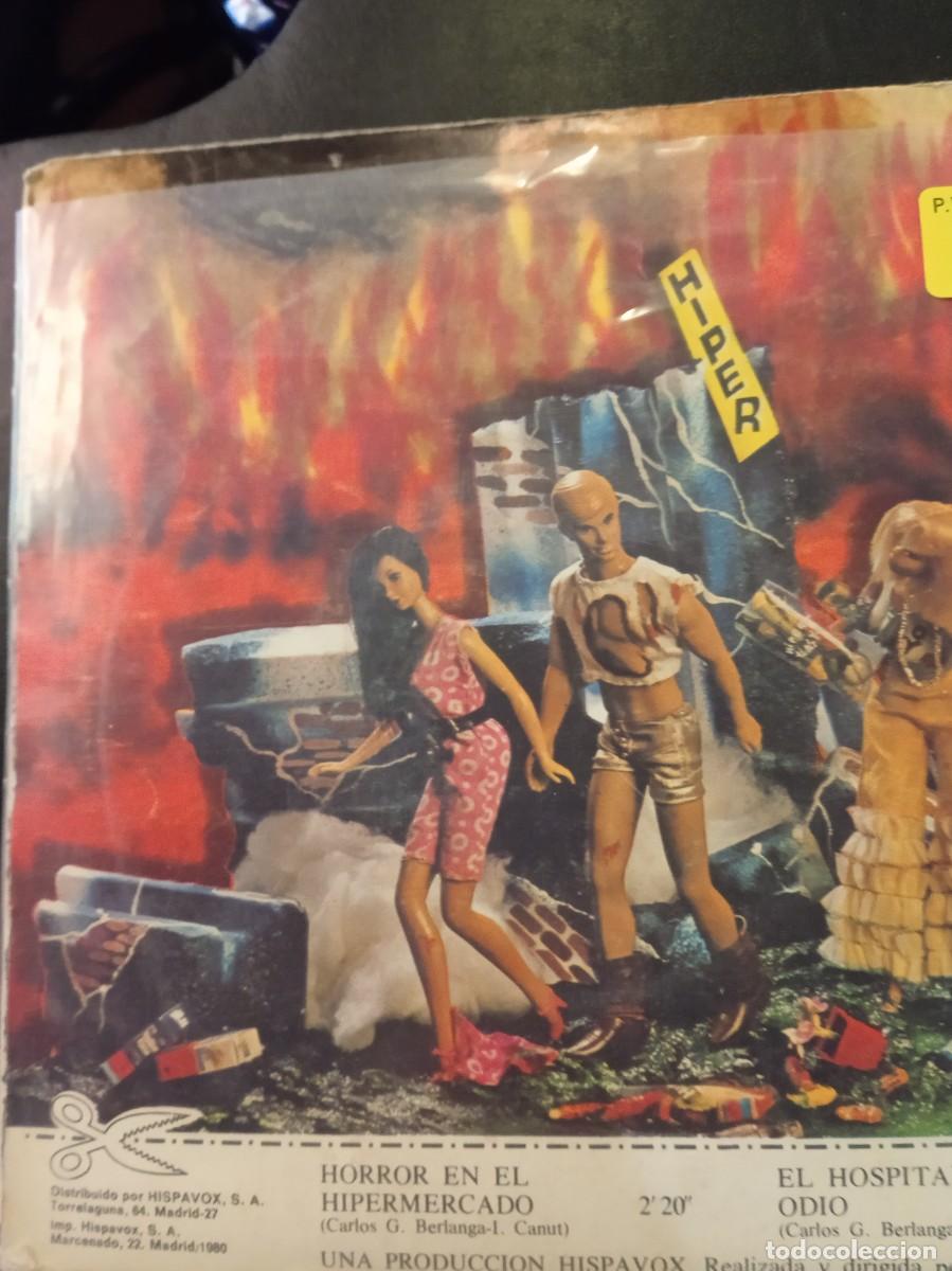 Discos de vinilo: ALASKA Y LOS PEGAMOIDES- HORROR EN EL HIPERMERCADO. CON POSTER. - Foto 2