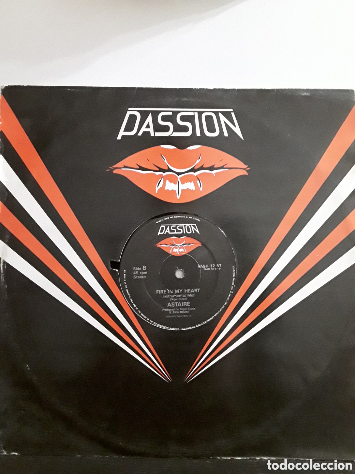 Discos de vinilo: Astaire &lrm;&ndash; Fire In My Heart - Foto 1