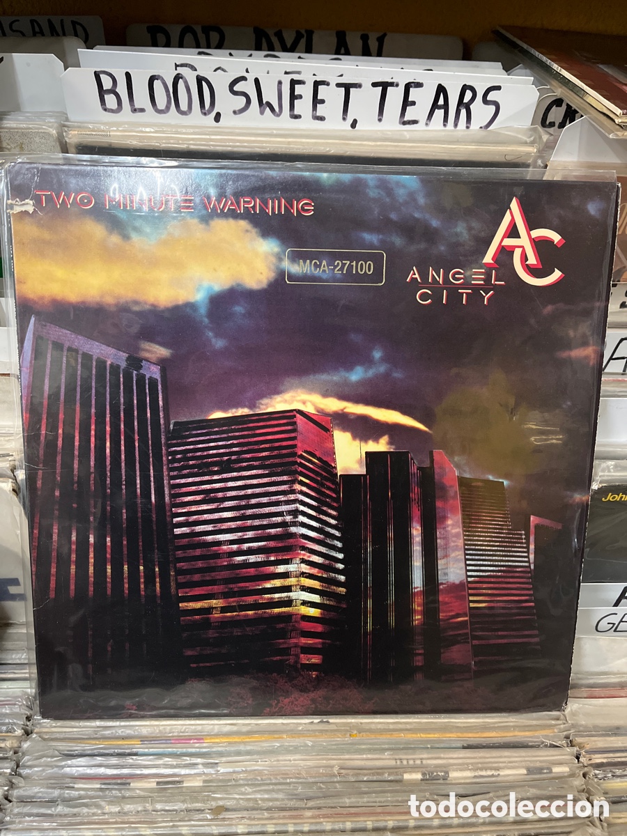 Discos de vinilo: Two minute warning angel city - Foto 1
