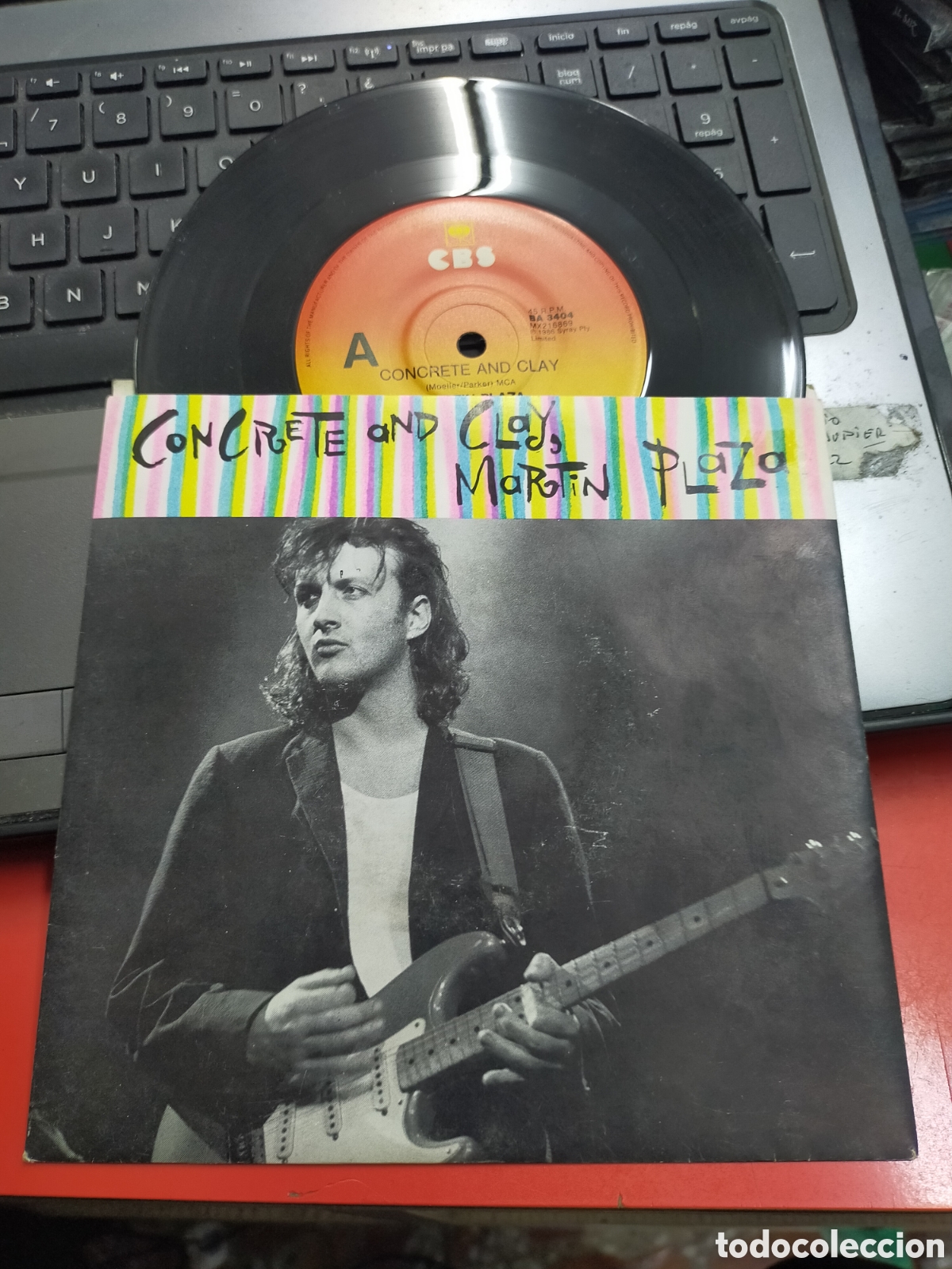 Vinyl records: Mart&iacute;n plaza single concrete and clay Australia 1986