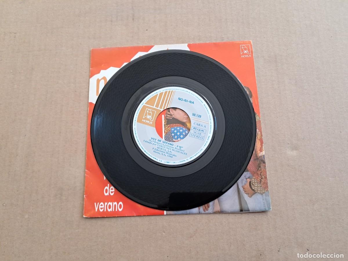 Discos de vinilo: NONINA - VOY DE VERANO SINGLE 1990 - Foto 2