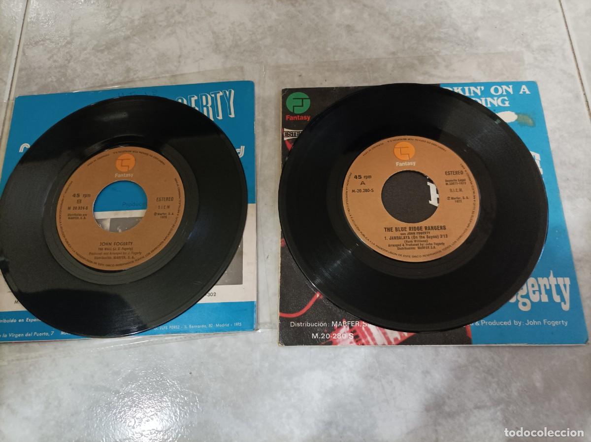 Discos de vinilo: John Fogerty singles - Foto 3
