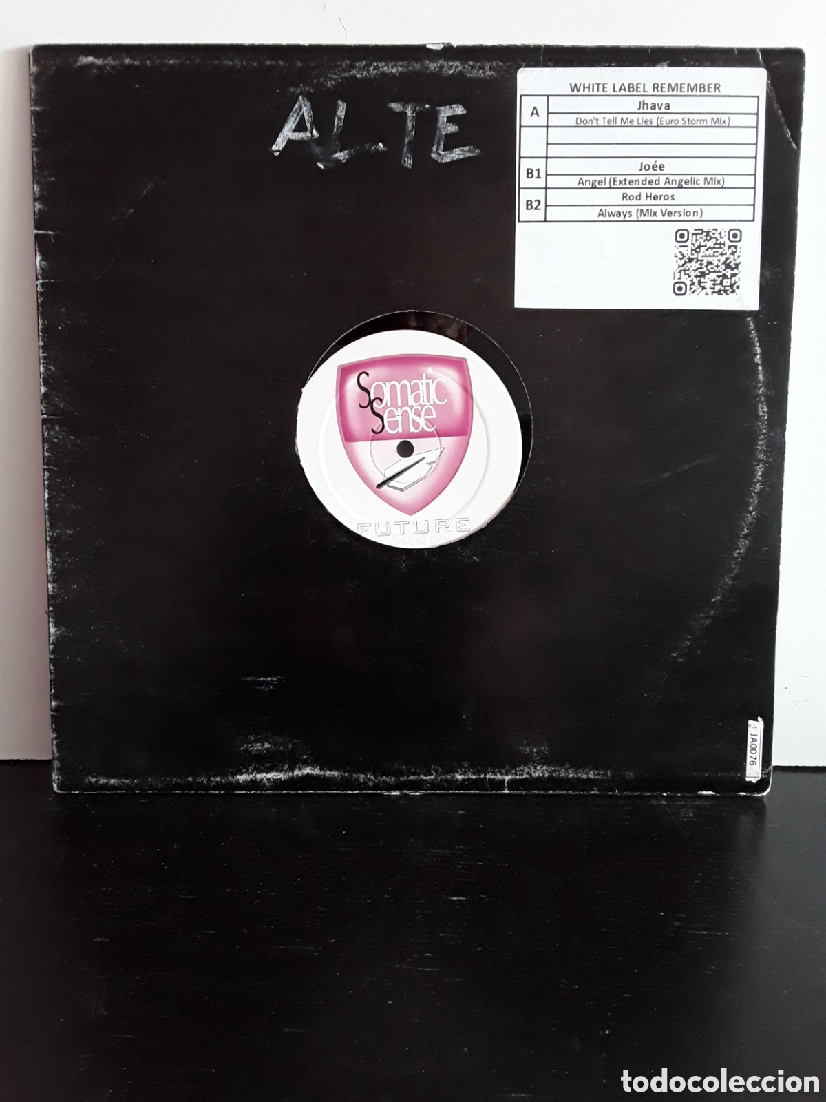 Discos de vinilo: Petter McCowan ft. Nathan &lrm;&ndash; Identify - Foto 1