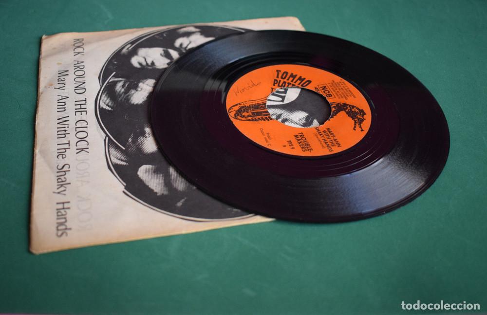 Discos de vinilo: Troublemakers &ndash; Rock Around The Clock - SINGLE 1968 - Foto 3
