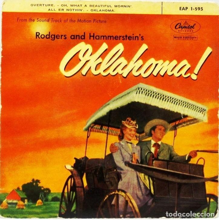 Discos de vinilo: RODGERS AND HAMMERSTEINS - OKLAHOMA - SINGLE - Foto 1